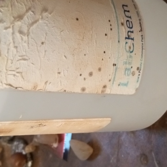 This is the test for my gold we just did to show its real gold - Picture 9 of 10